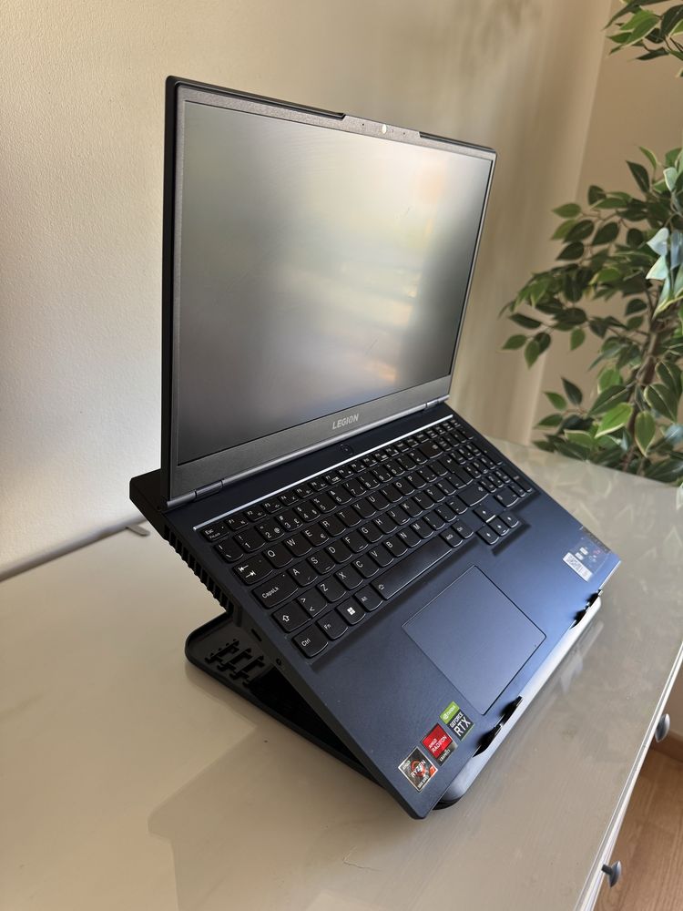 Lenovo Legion 5 (6.ª Geração) 15ACH6-255