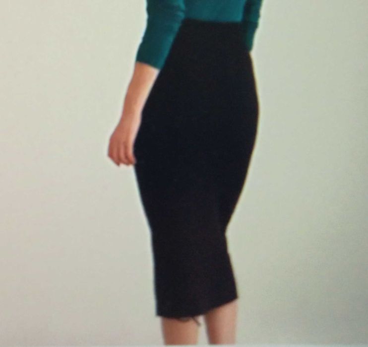 Massimo Dutti ołówkowa spódnica z dzianiny rozmiar S/M