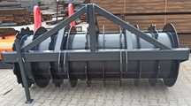 Wał Pryzmowy Metal Technik do ugniatania pryzm , trawy , kukurydzy, boczny docisk