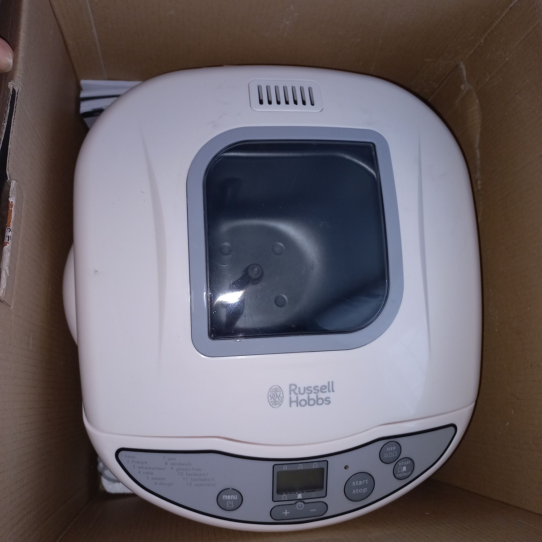 Russell Hobbs breadmaker wypiekacz chleba NOWY