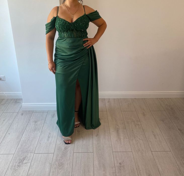 Продаю сукню!!один раз оділа   ідеальний стан