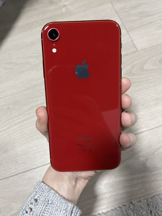 Продам смартфон Iphone xr 128