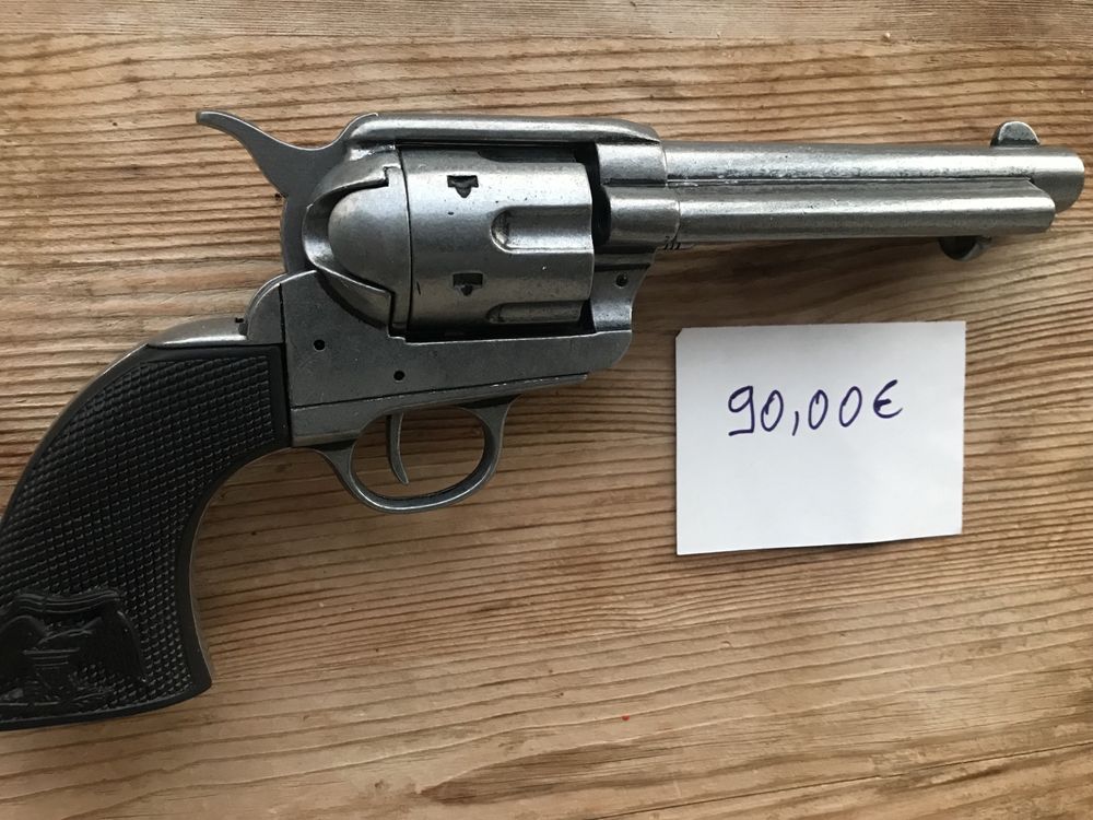 Pistolas antigas decorativas - RÉPLICAS - Decorativas - Coleção
