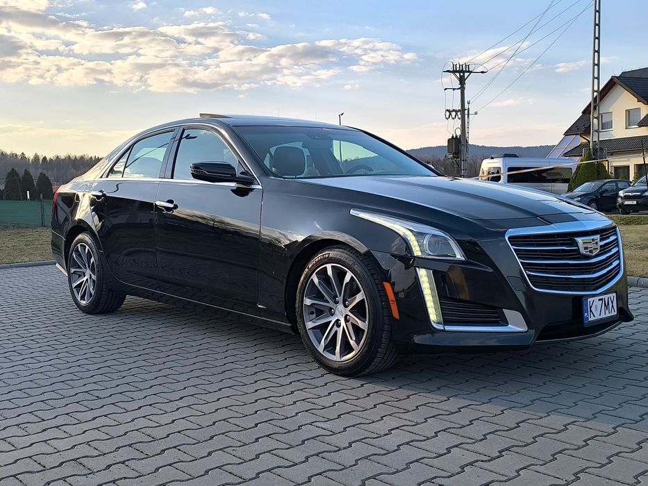 Cadillac CTS Cadillac CTS 3.6 V6 334 km RWD