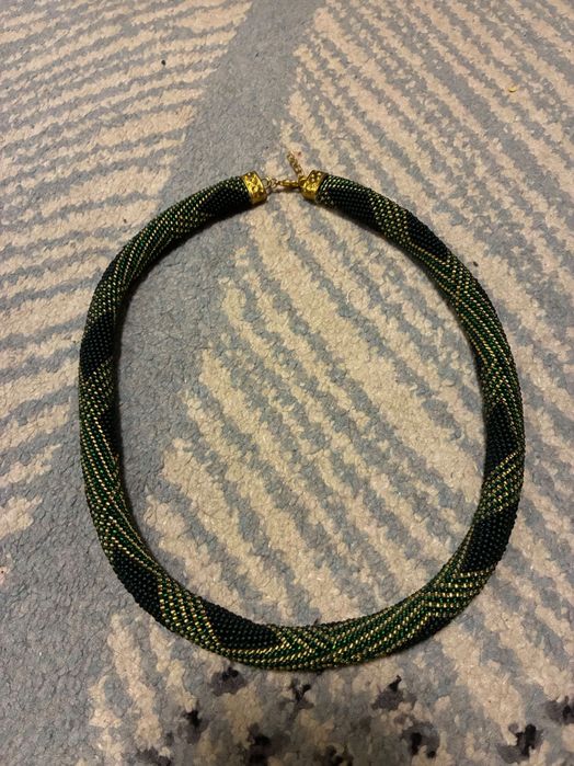 Виріб з бісеру 48-50см.