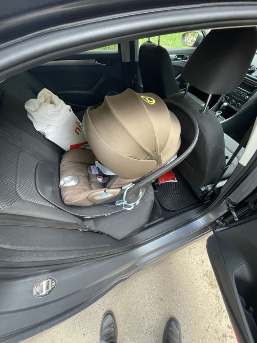 Автокрісло автолюлька із базою Cybex Cloud Z i-Size з адаптерами