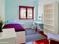 419966 - Quarto com cama de solteiro em apartamento com 5 quartos