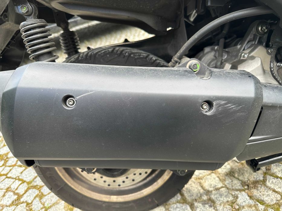 YAMAHA X-MAX 300 TECH MAX 2023 - 1350km