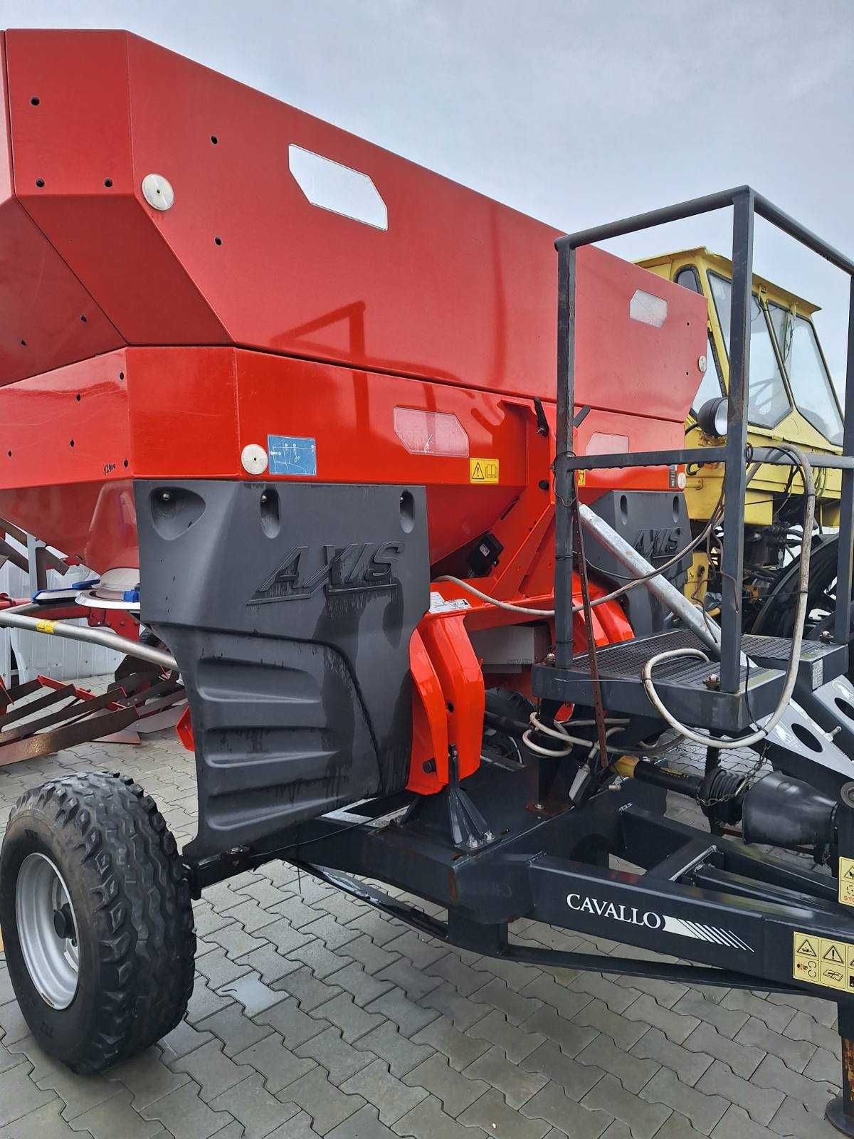 Розкидач міндобрив RAUCH Fertilizer Spreader AXIS M 30.2