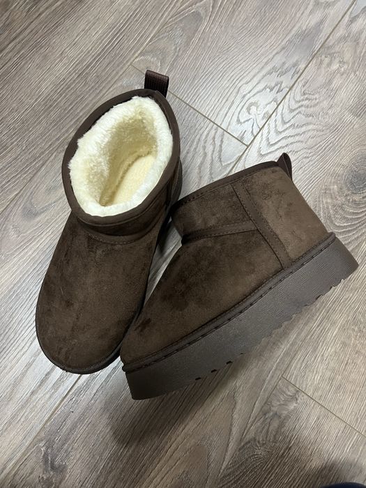 Продам зимові уги нові , теплі зручні