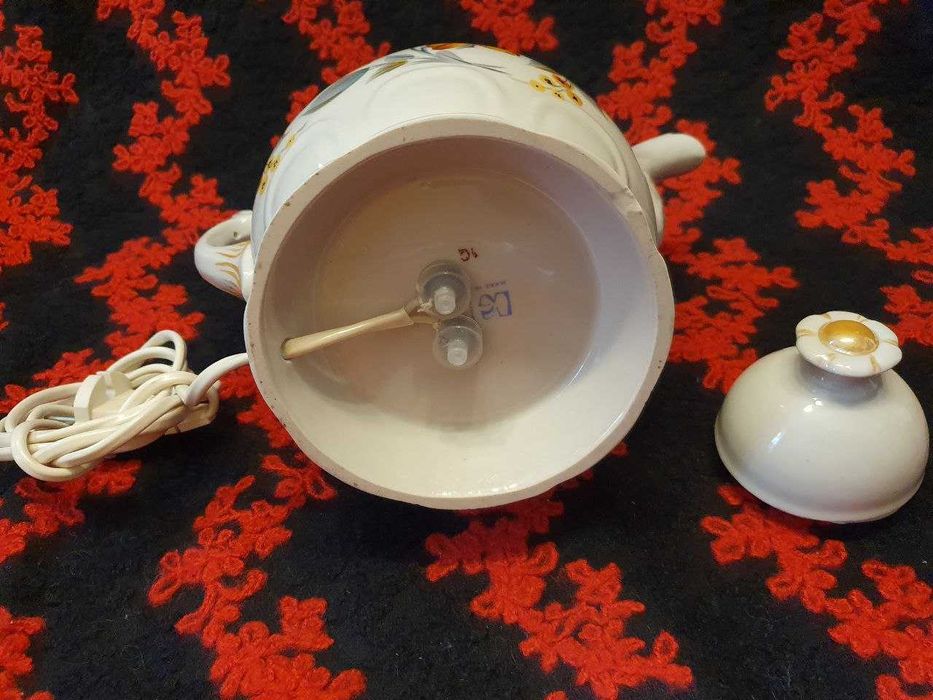 Керамічний порцеляновий електрочайник вінтажний