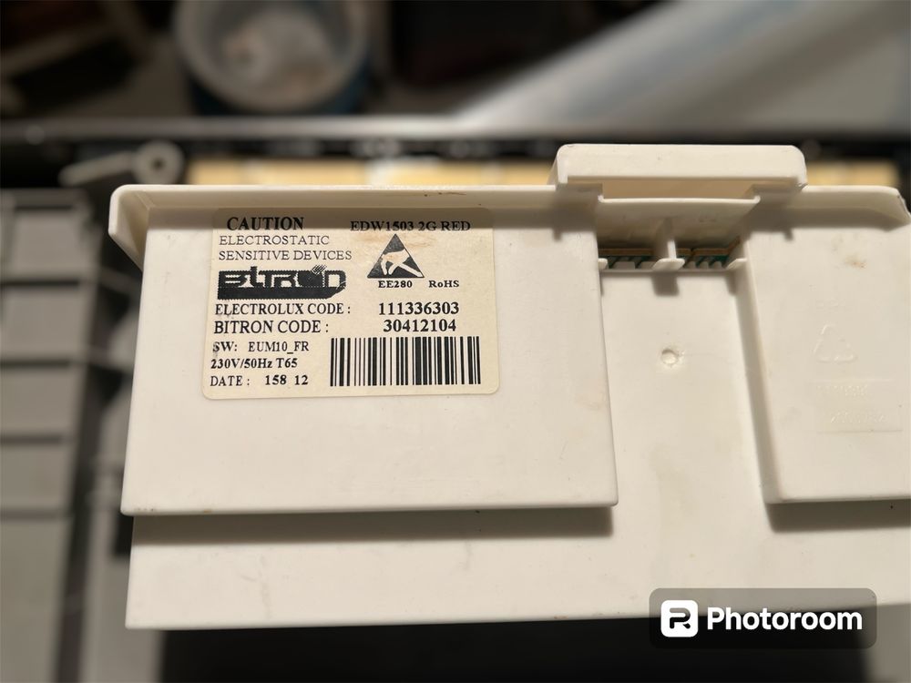 Części do zmywarki Electrolux ESL67070R