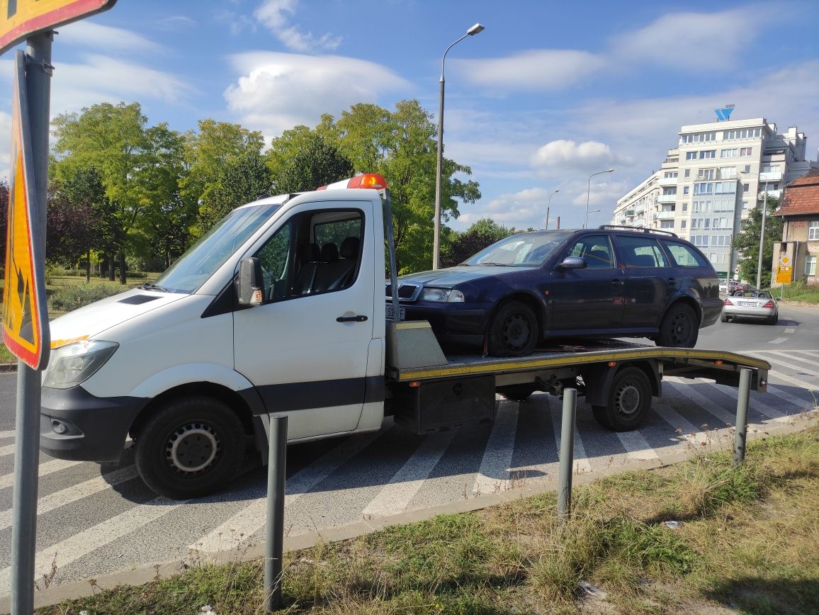 Pomoc drogowa usługi transportowe autolaweta 24h