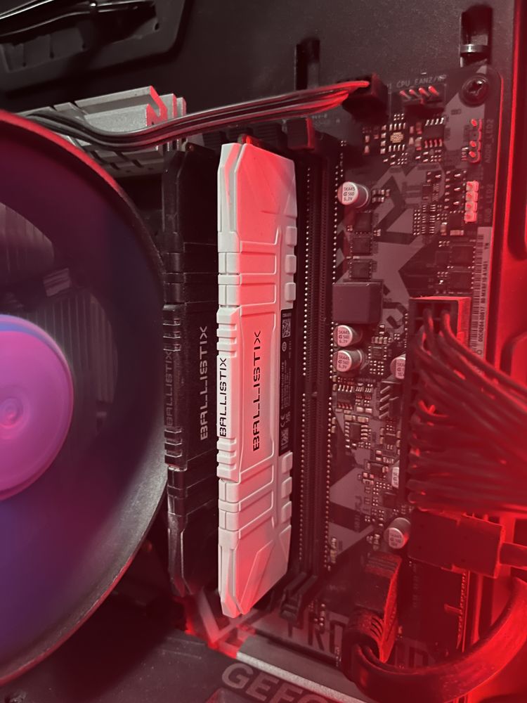 Оперативная память Crucial DDR4-3200 (2x16)