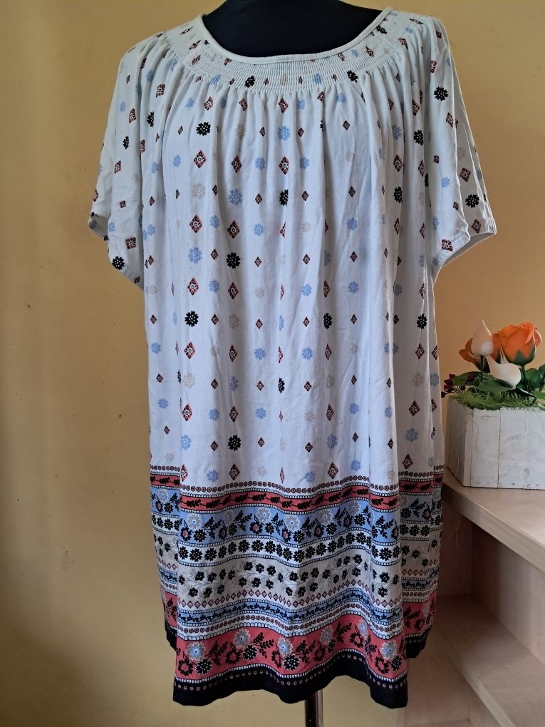 Kolorowa tunika plus size