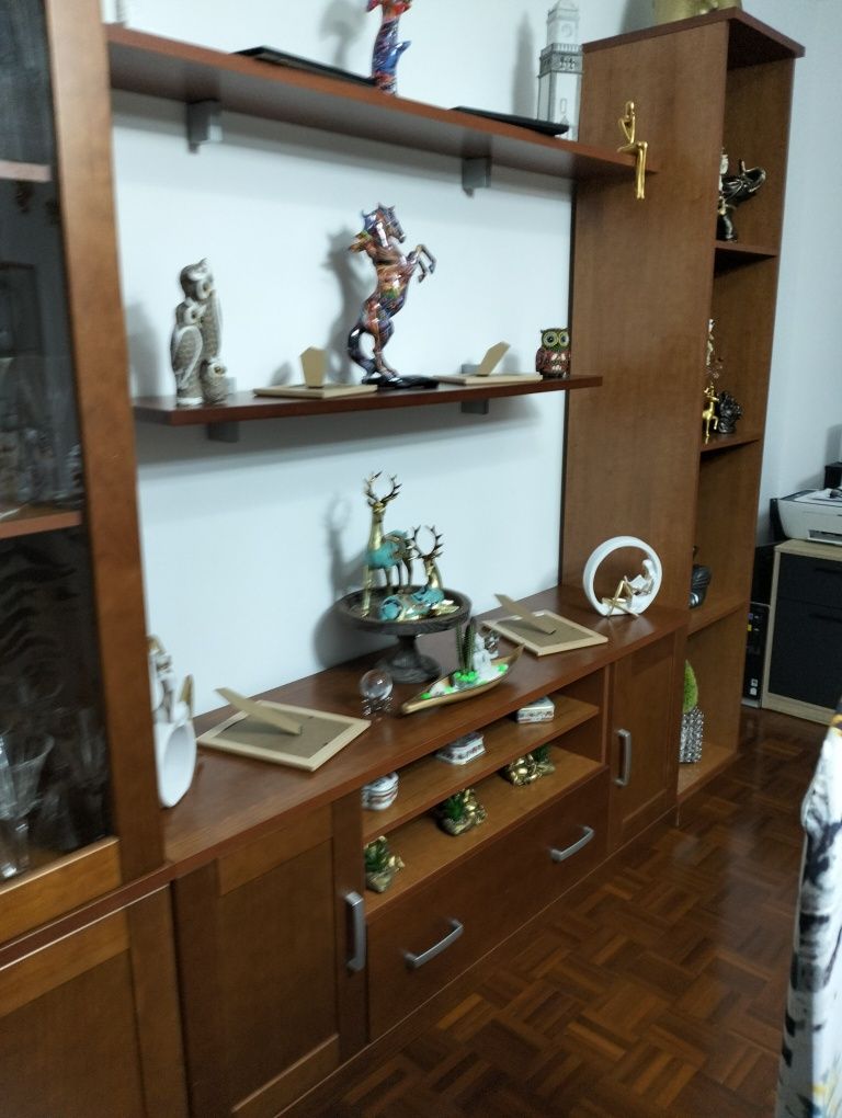Móvel de sala de jantar completa