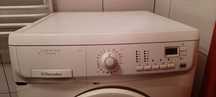 Pralka elektrolux 6kg 1000 obr.