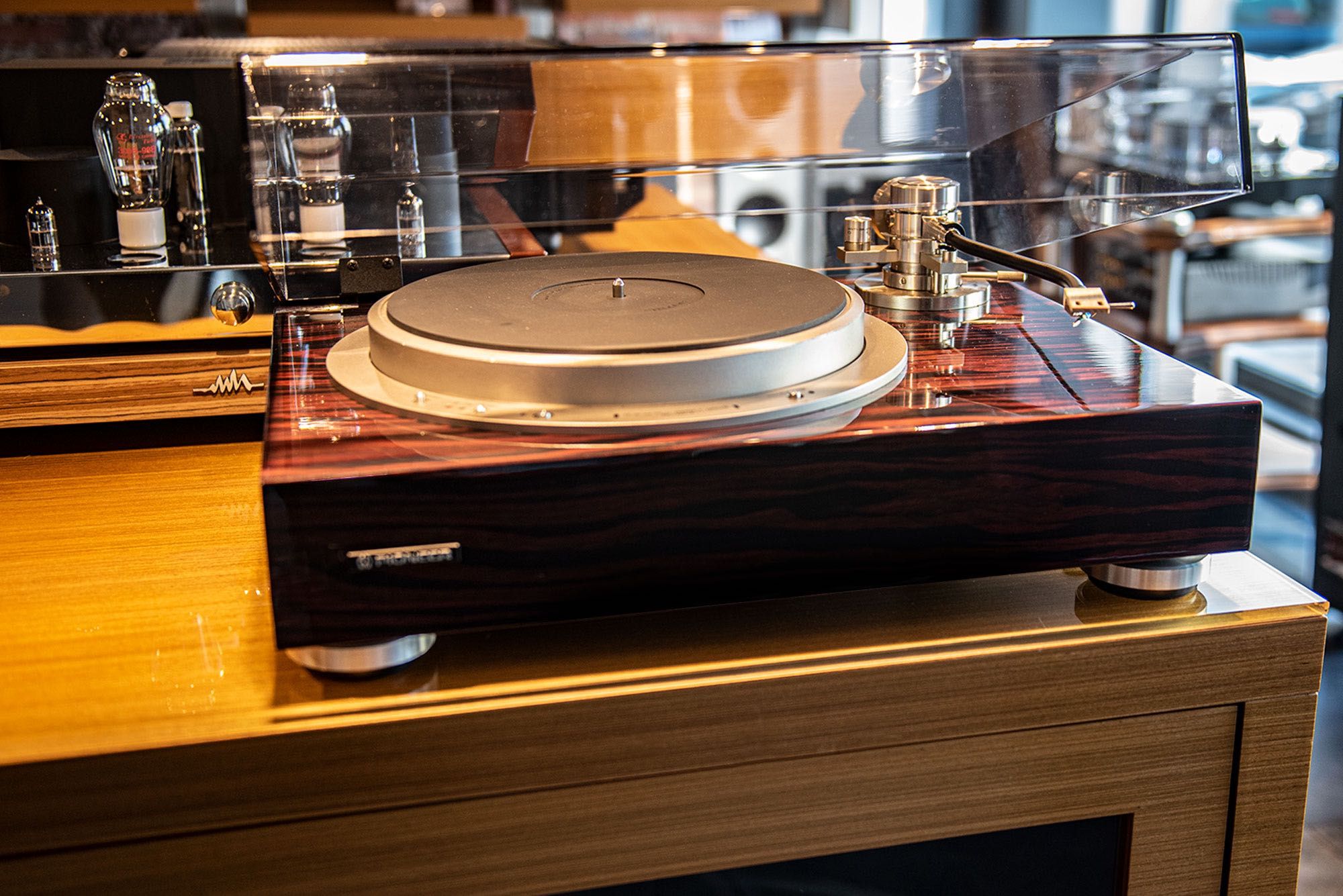 Gramofon Pioneer PL70 II