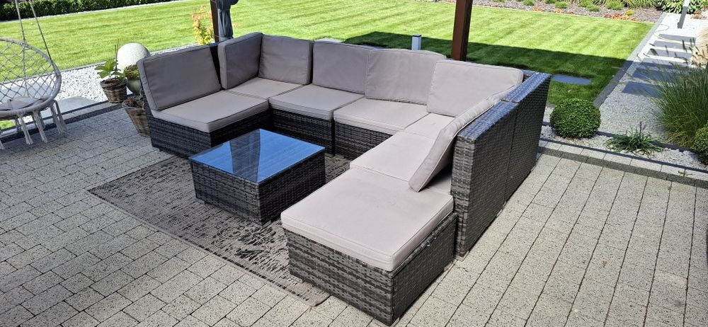 Meble ogrodowe tarasowe z technorattanu modułowe