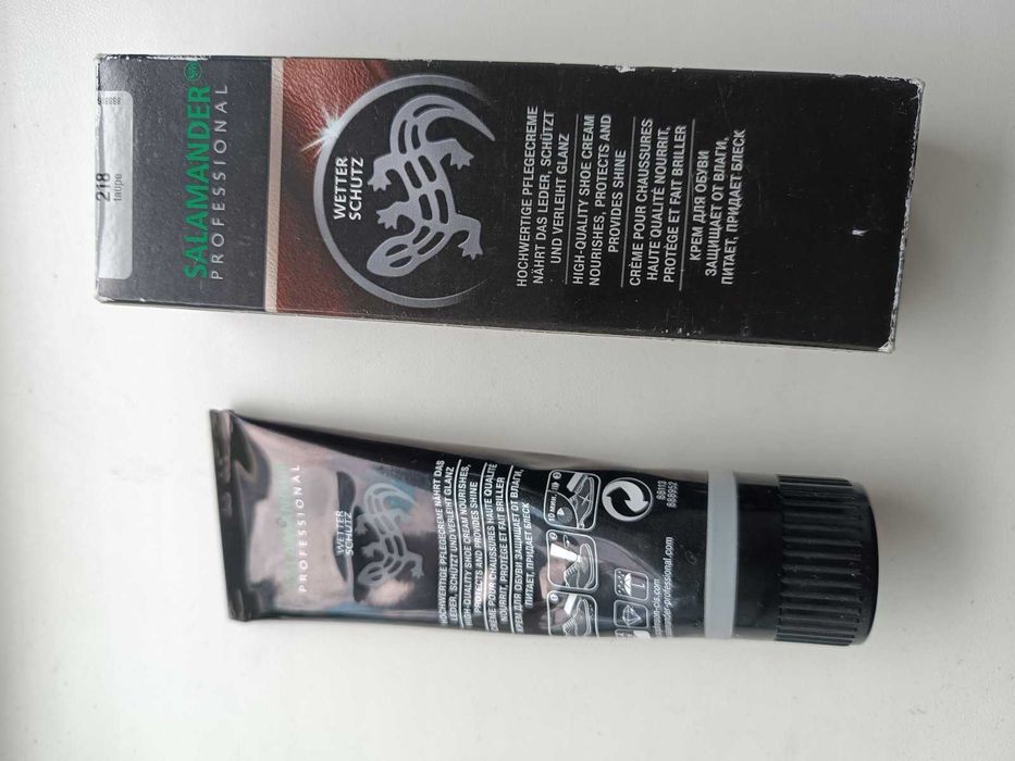 Ложка для обуви и крем Salamander 218 — это серо-бежевый цвет