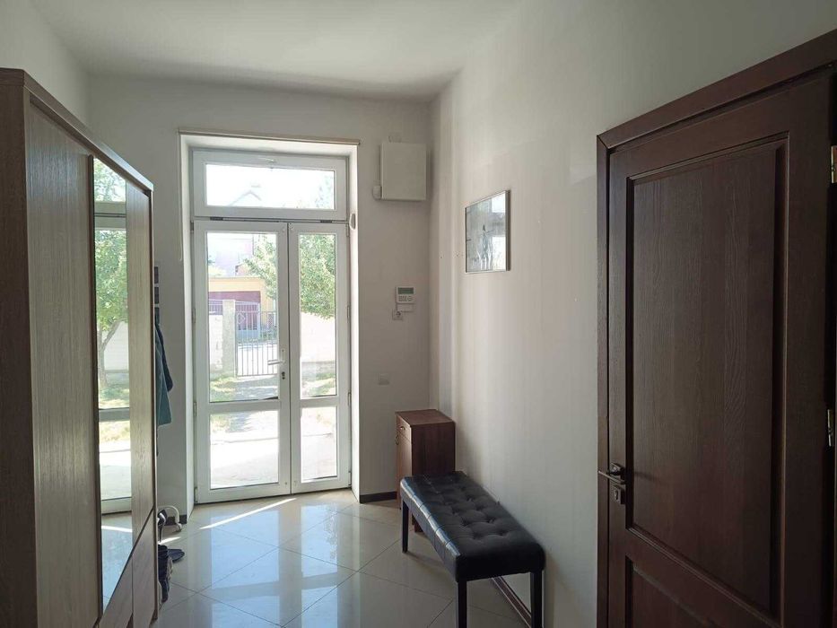 Продаж. 3 к, підвал, з власним садом. Центр. Куликівська. Власник