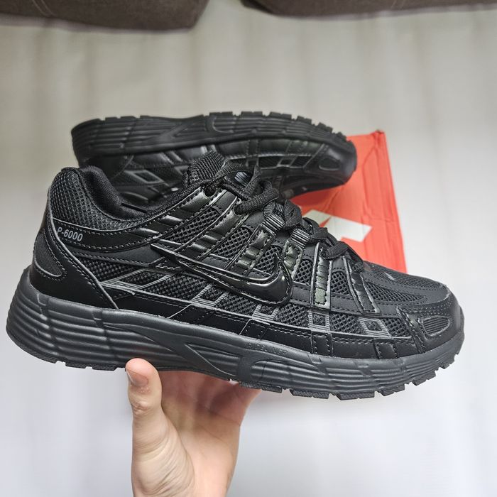 Кросівки Nike P-6000