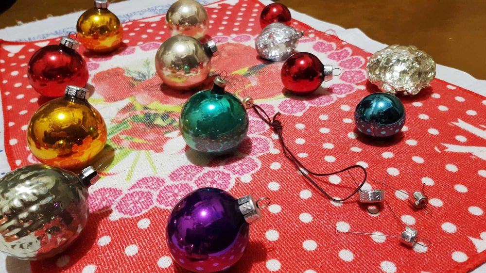 Старые стеклянные ёлочные игрушки СССР
