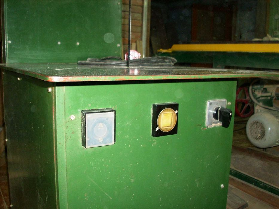 Piła taśmowa / pilarka / wyrzynarka - 380V 4KW MOCNA