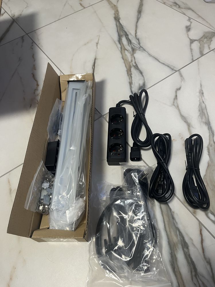 Джерело безперебійного живлення Eaton 9130-1000VA