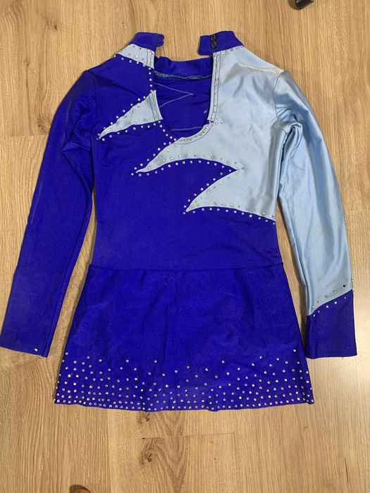 Купаьник дляхудожественной акробатики 10-11  лет