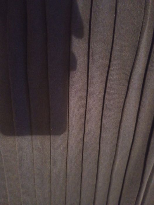 Жіночий фірмовий сарафан.