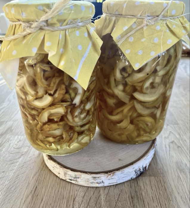 Owoce pigwowca japońskiego w syropie - sloik 900 ml