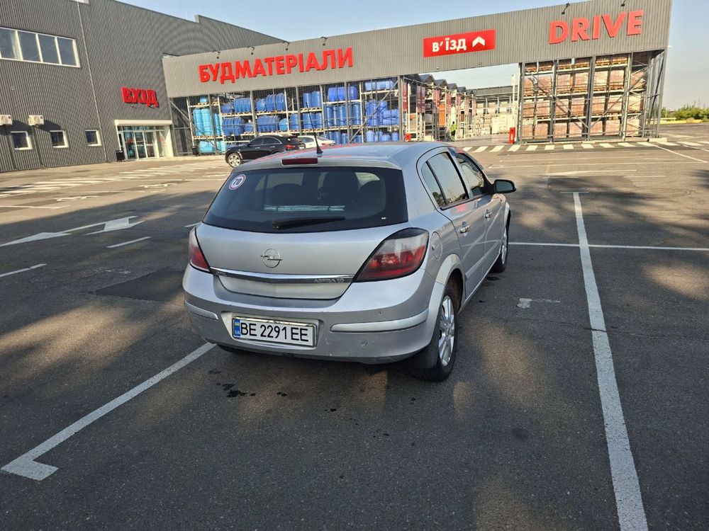 Продам Опель Астра H 2005