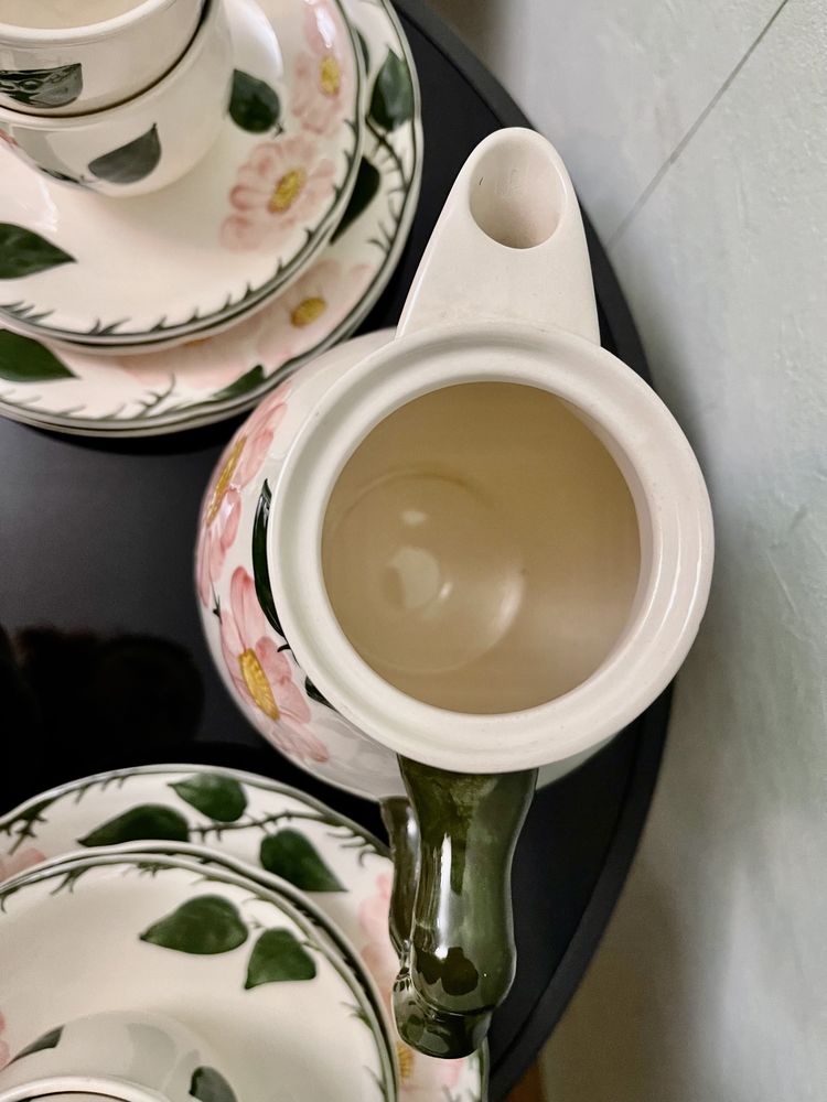 Вінтажний посуд  Villeroy Boch Wild Rose 21 предмет