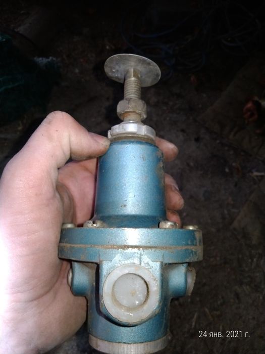 Пневмоклапан редукционный 122-12 УХЛ4.