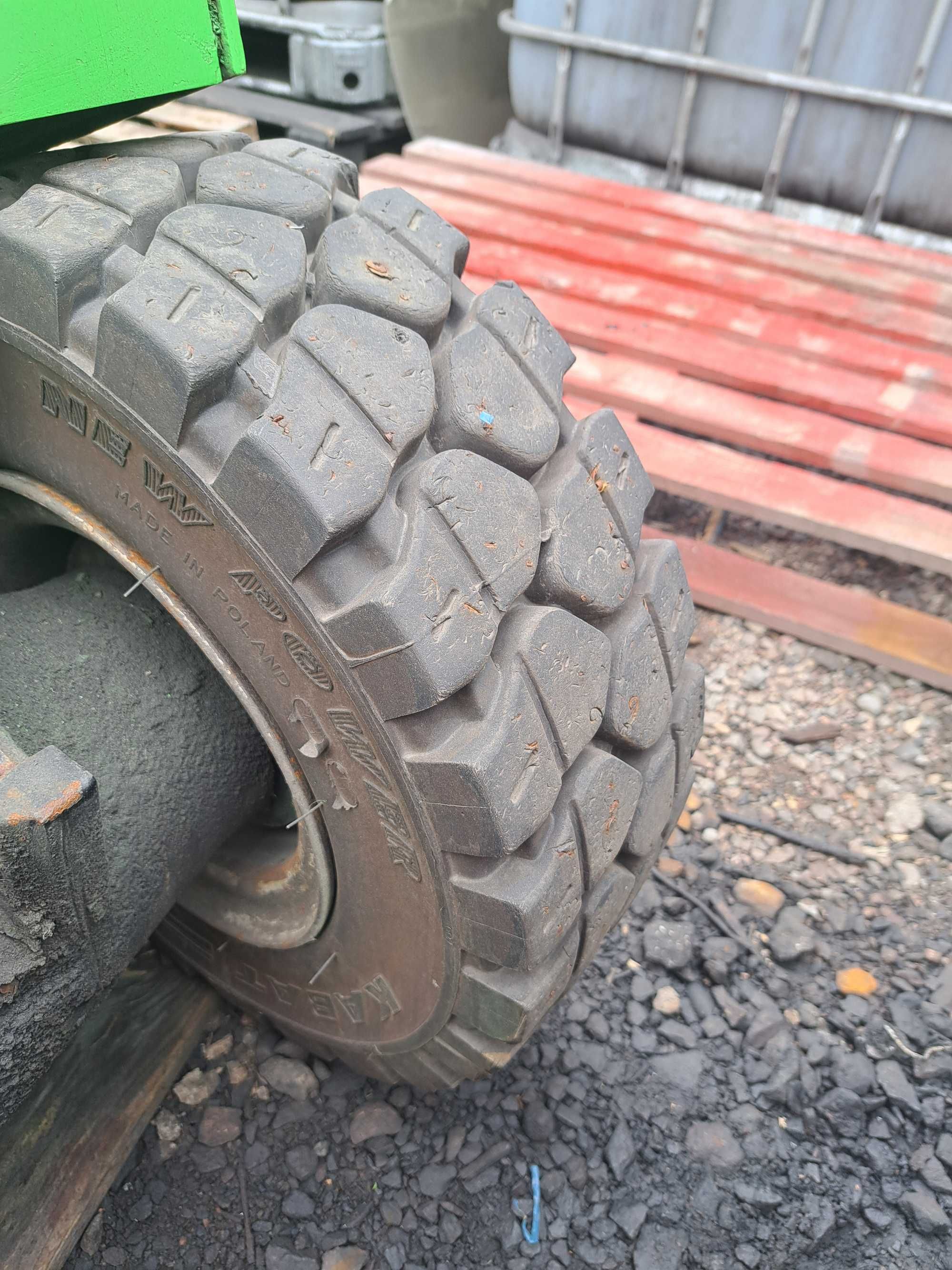 Sprzedam opony pełne do wózka widłowego KABAT new power 18x7-8  QUICK