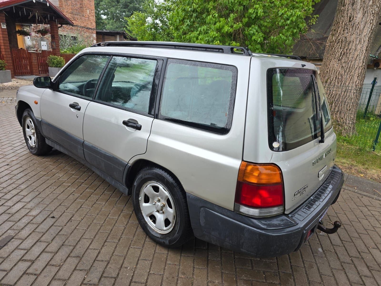 Subaru Forester 1999 2.0b automat,panorama  4x4!