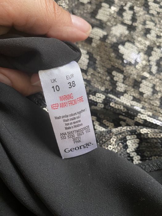 Sukienka cekinowa New Look r. 38 tuba