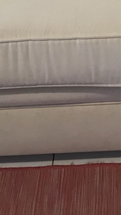 Sofá 2 lugares pele de pêssego