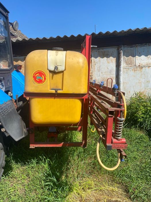 Оприскувач польський 600 літрів