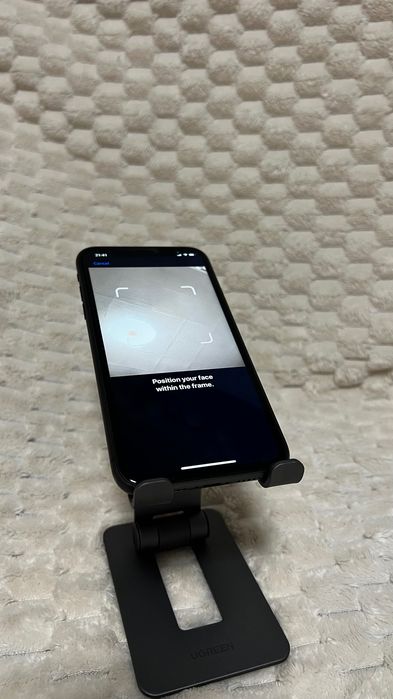 Apple iPhone 11 64 GB Stan bardzo dobry
