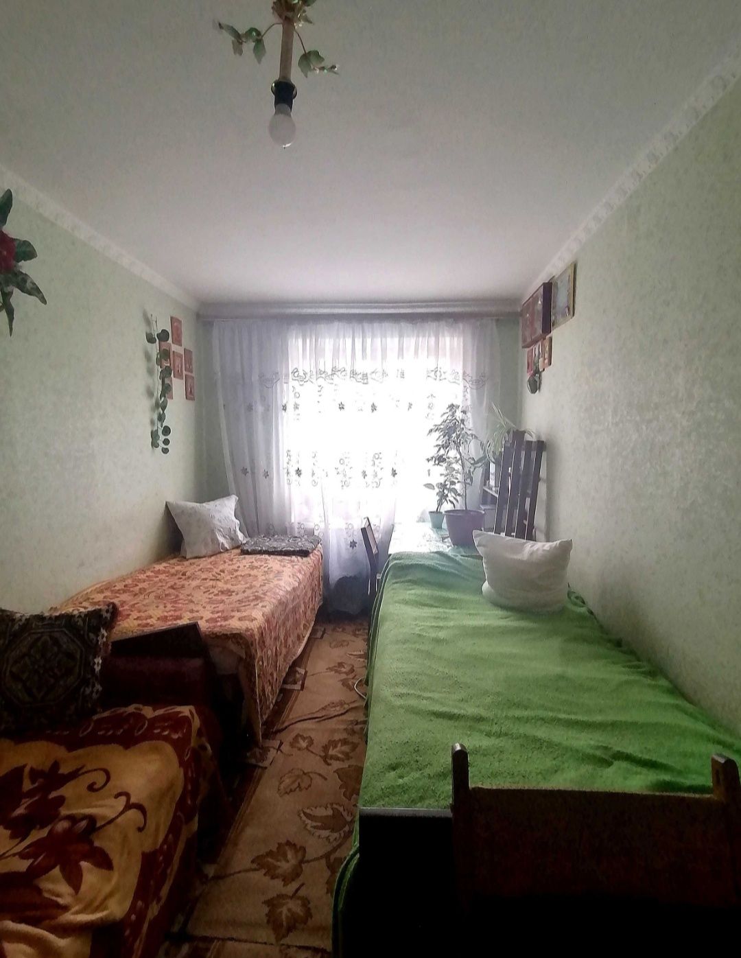 Здам ліжко -місце для проживання хлопця. Чайка.