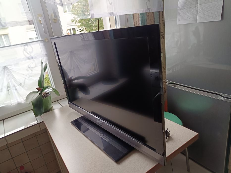 Telewizor Sony 32 całe FHd .