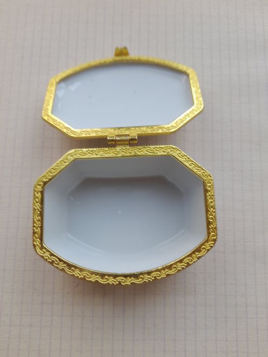 Шкатулка винтаж фарфор