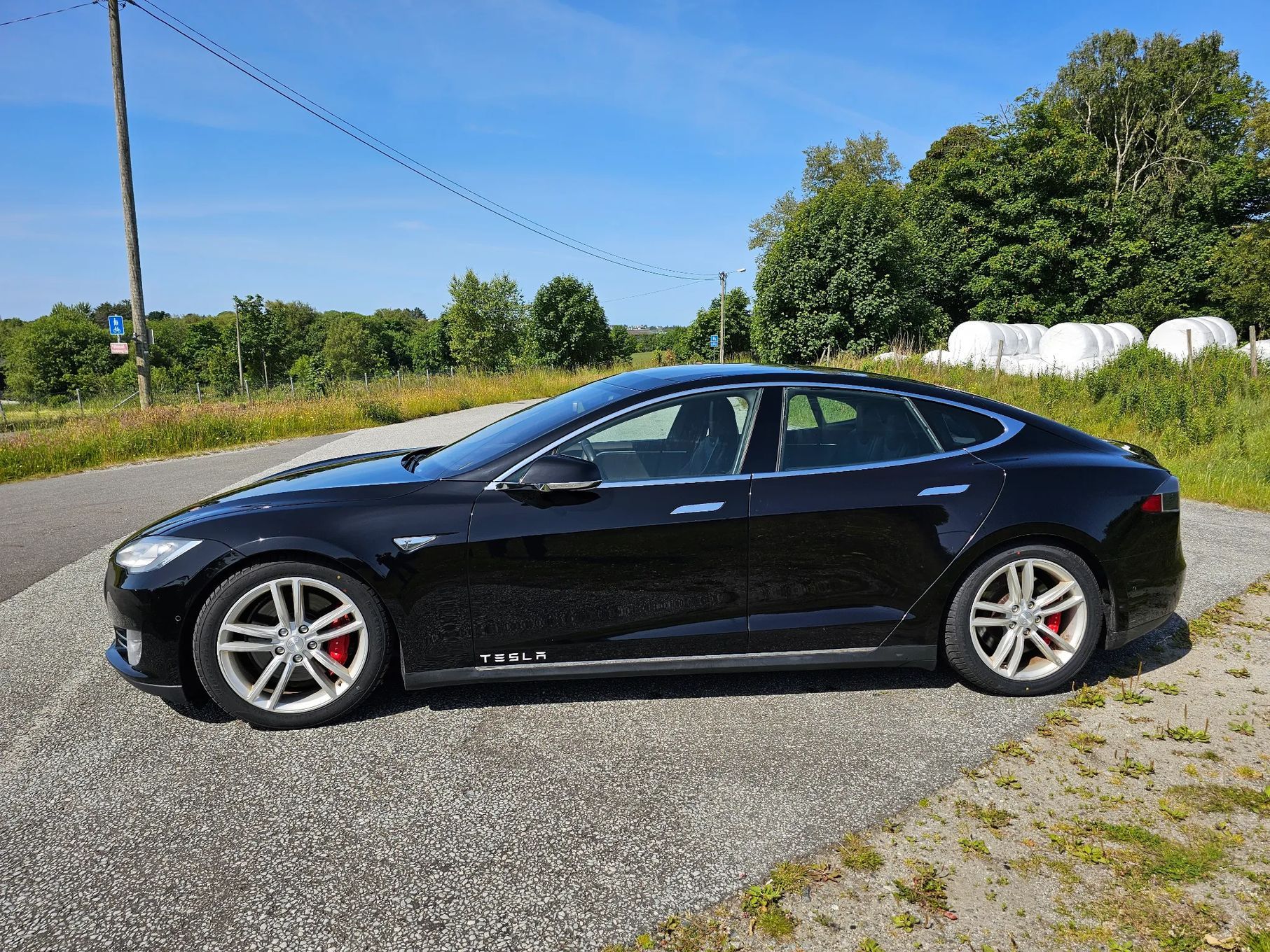 Tesla Model S Tesla Model S p85d bezpłatne doładowanie i łączność premium