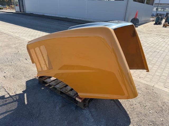 pokrywa silnika do ładowarki case nowa