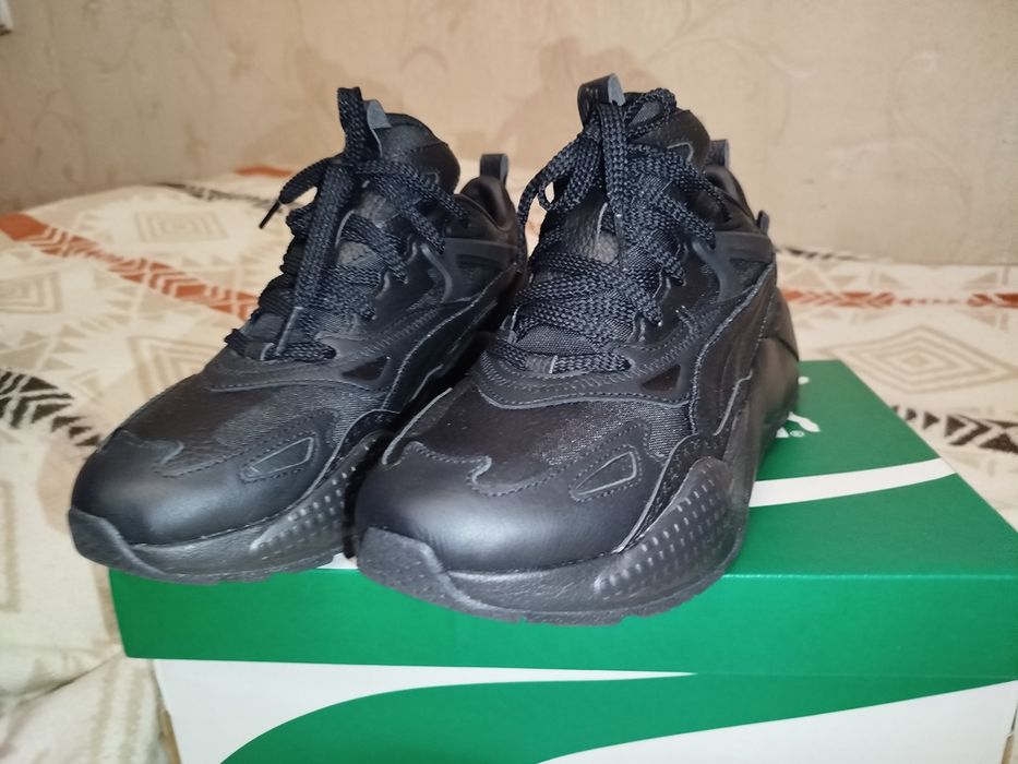 Нові кросівки RS-X Efekt S&P Sneakers