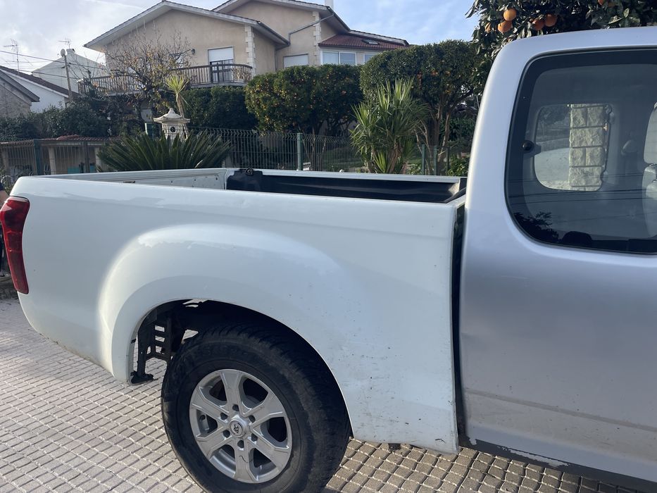 Caixa metal isuzu d max