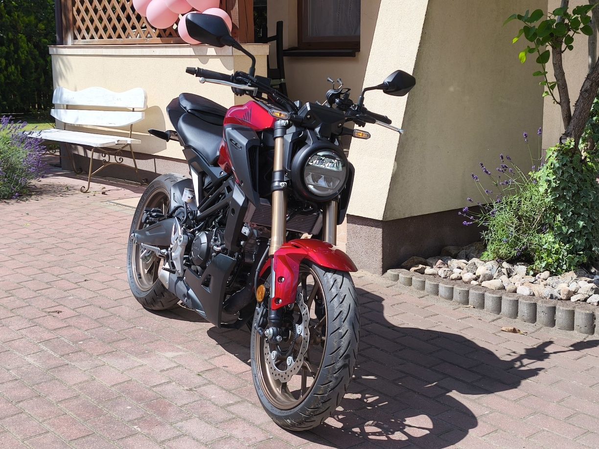 Honda CB125R 2024