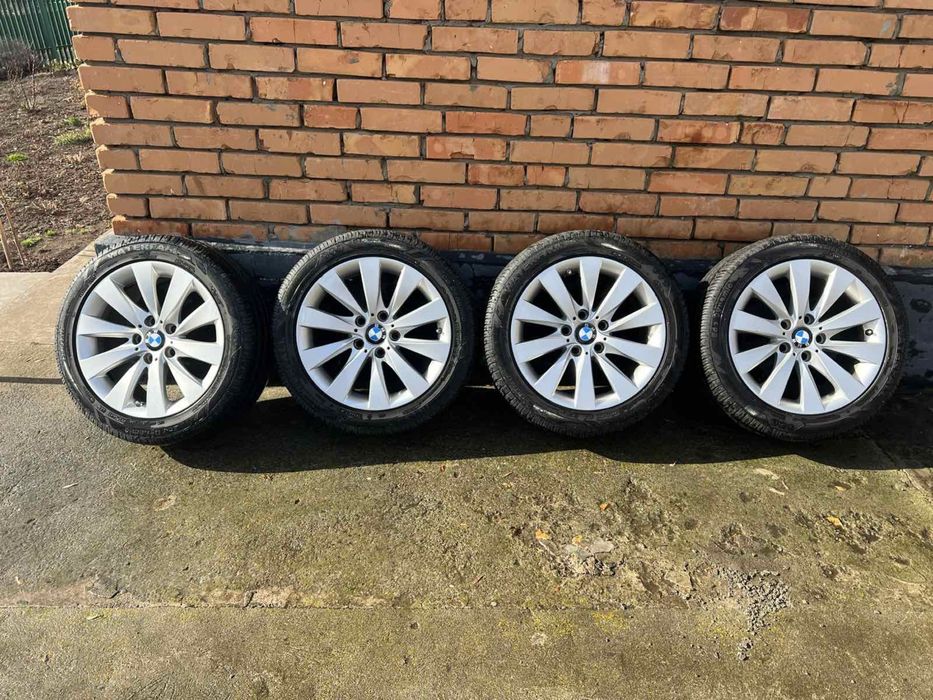 Продам резину 225/50 R17 2022 р та  диски BMW 5/120 413 стиль